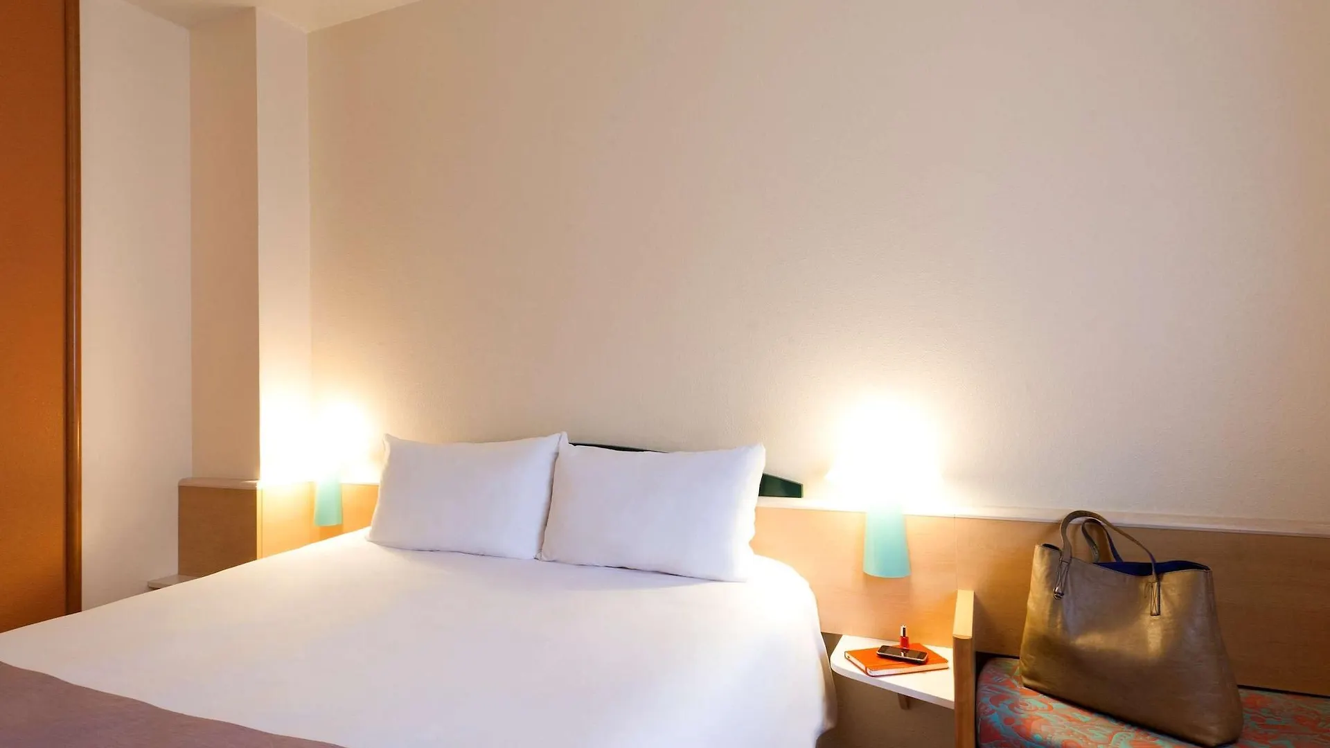 Hotel Ibis Bilbao Barakaldo 0*,  Španělsko